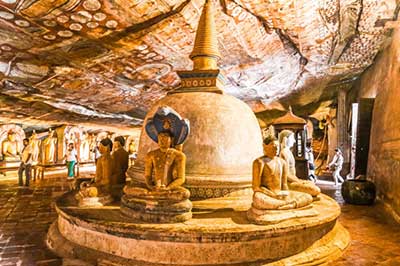 Dambulla Temple | elephanttoe.com