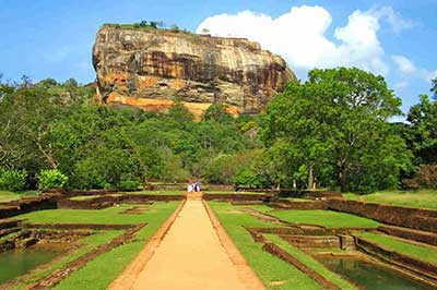 Sigiriya Rock | elephanttoe.com