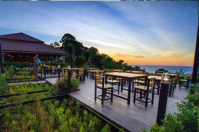 Kandy Sri Lanka | elephanttoe.com 